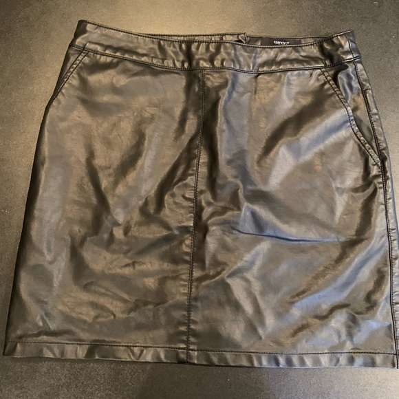 Leather Pencil Skirt - Picture 1 of 2